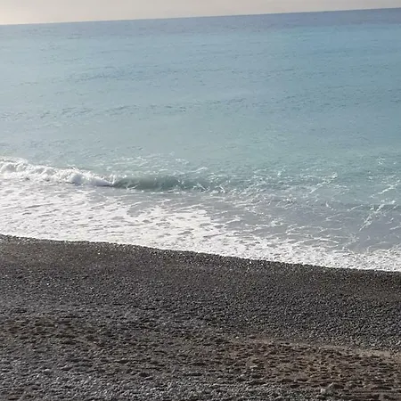 Passeggiata Al Mare 公寓 *